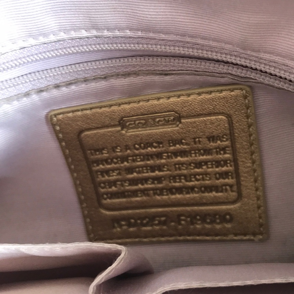 Coach Signature Crossbody - Picture 5 of 7